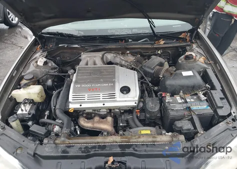 1999 Lexus Es 300 from USA, damaged, VIN JT8BF28G7X5058350